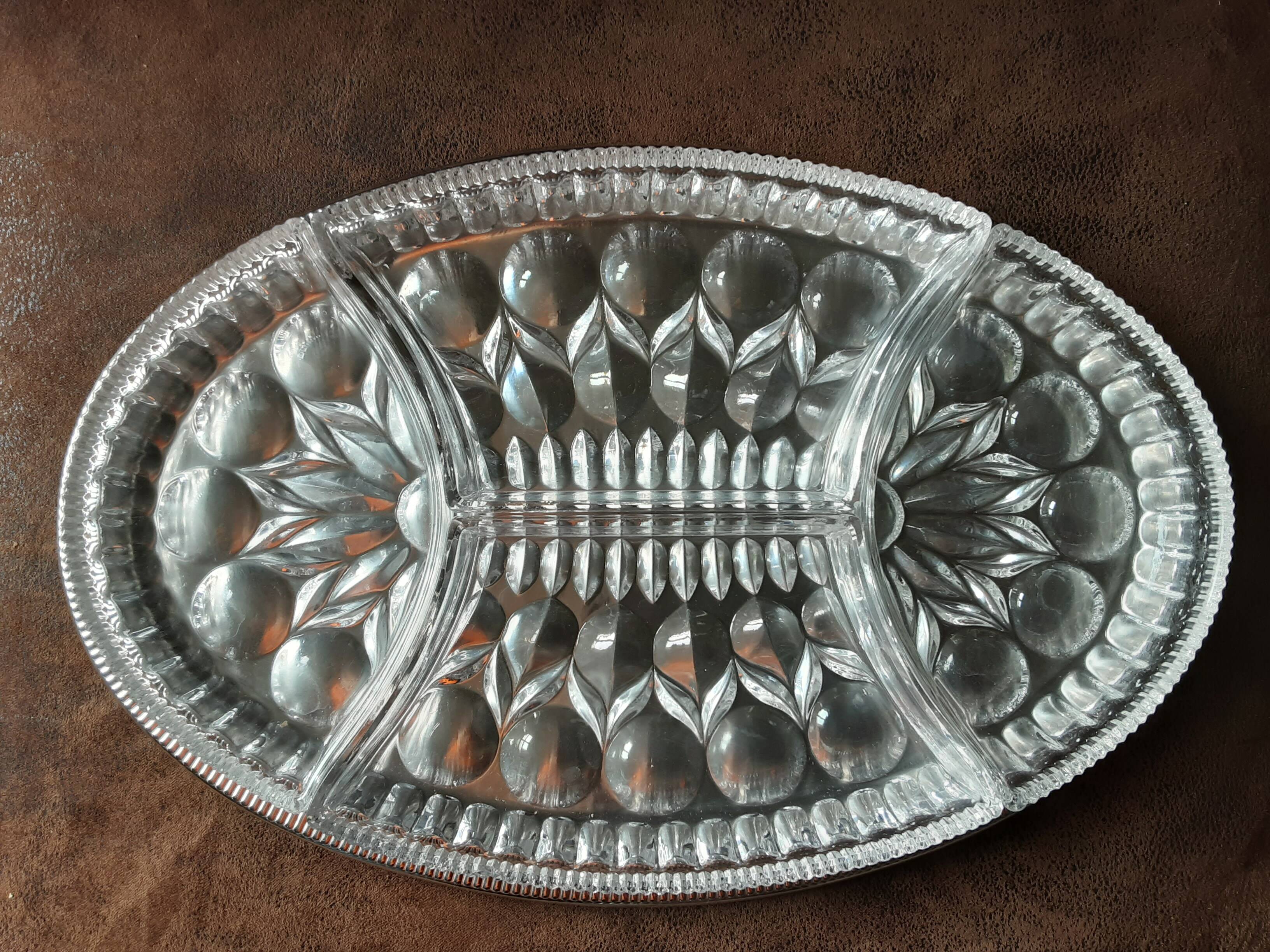 Metal dish with crystal compartments