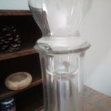 Vintage decanter to decant with thermometer cap