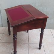 Bureau écritoire en noyer 19ème