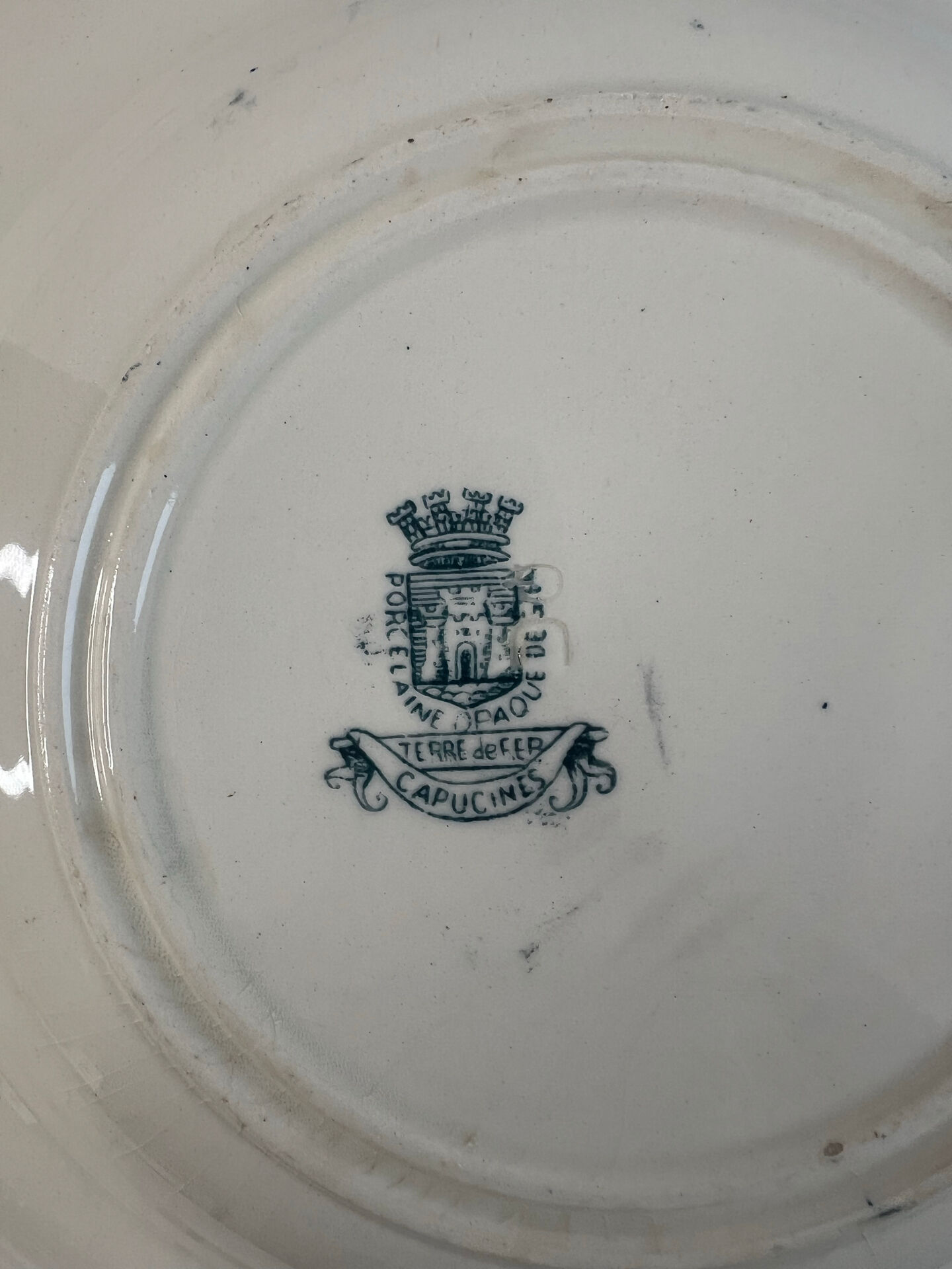 Gien terre de fer — capucine collection deep plate