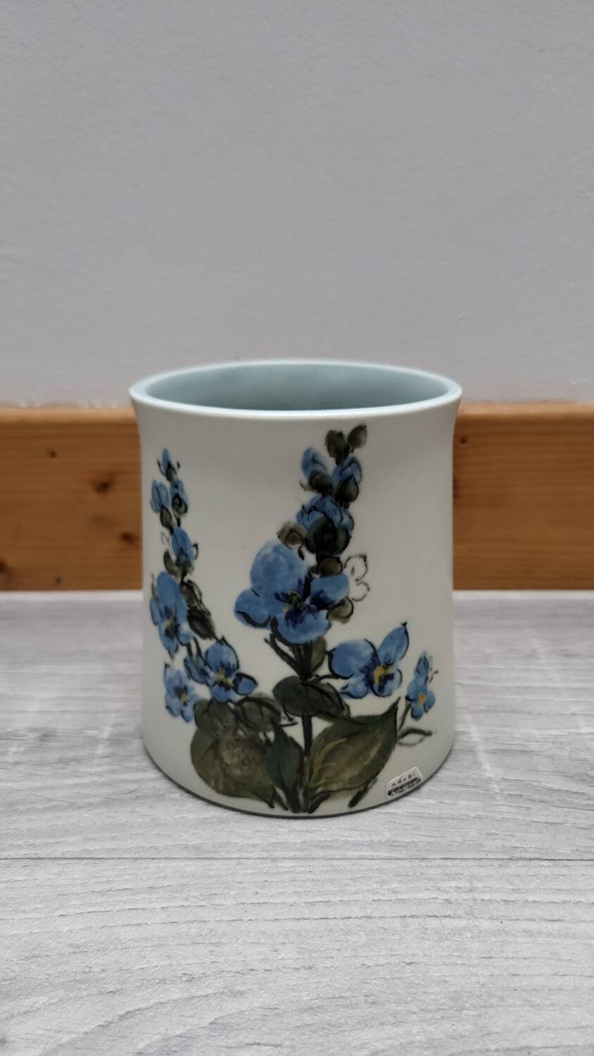 Ceramic vase Arabia Finland vase by Hilkka-Liisa Ahola (1)