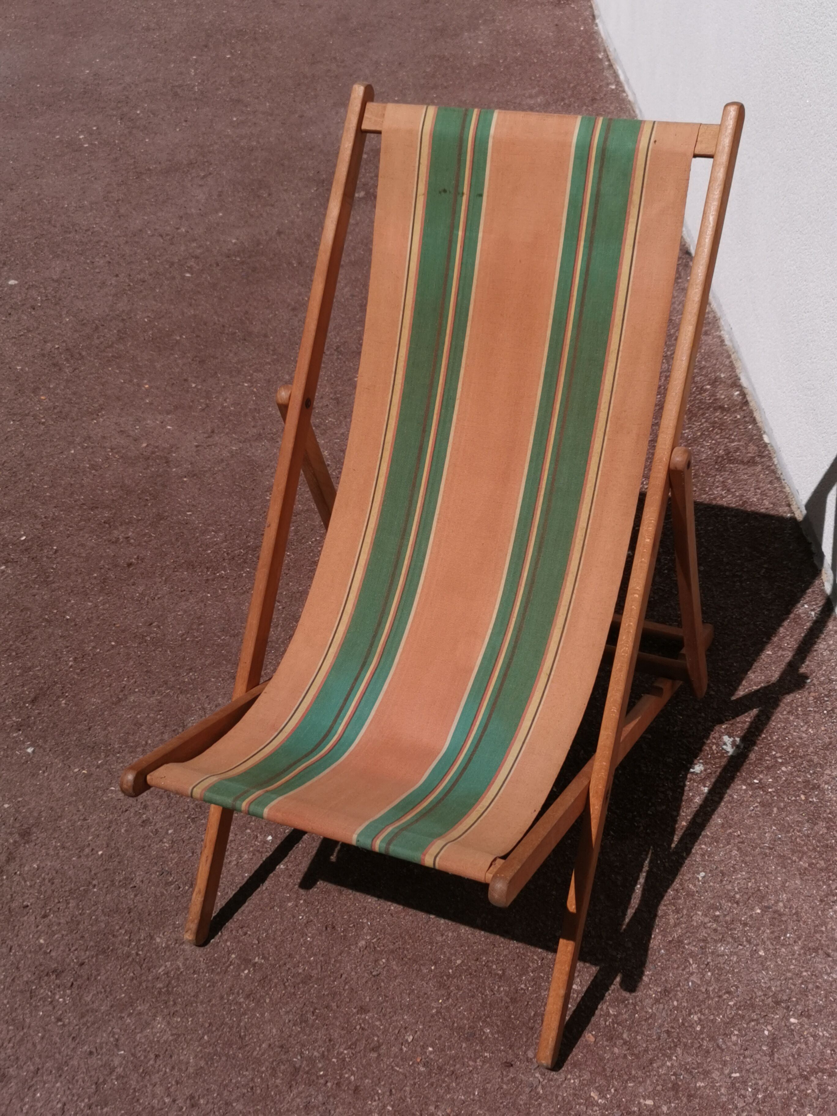 old Deckchair / Chair , vintage sunbathing