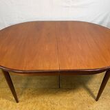 Mid-Century Retro Vintage Teak Oval Extending Dining Table by G Plan – Fres