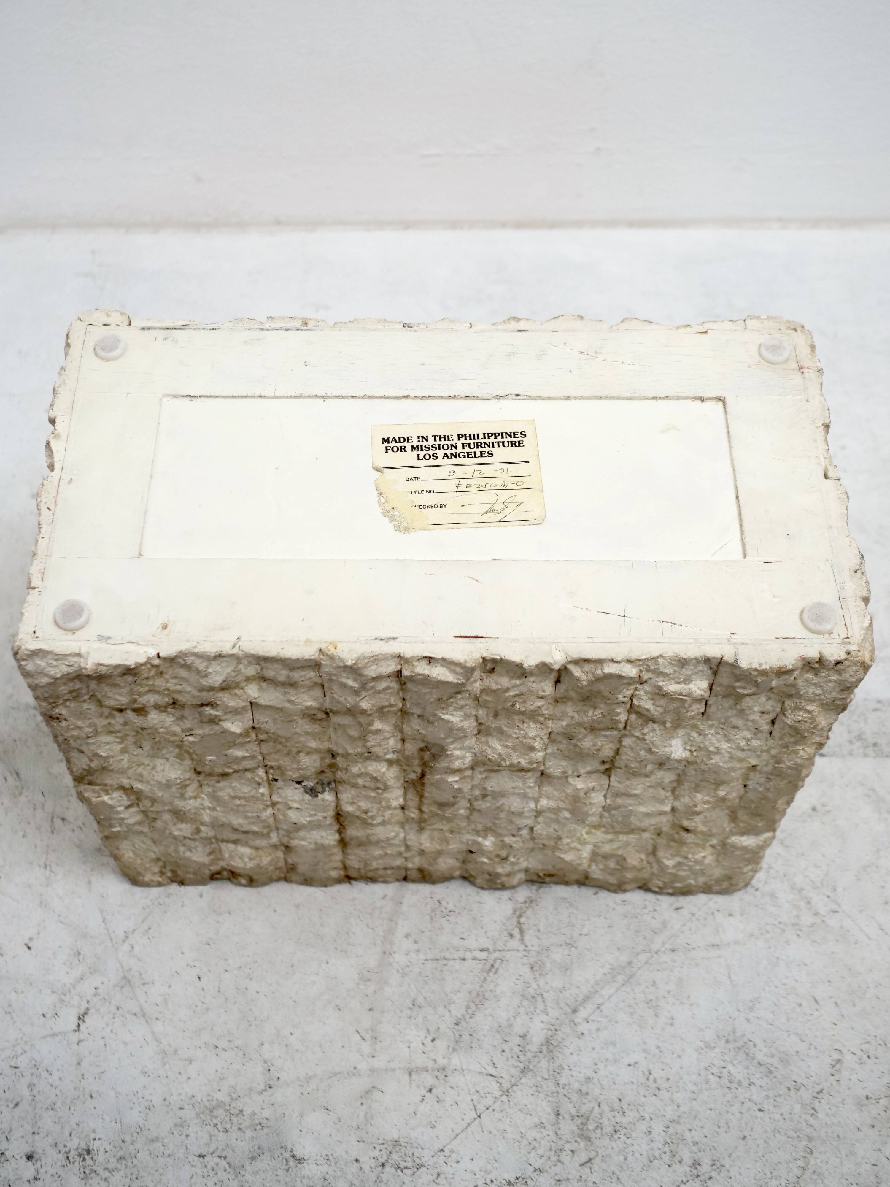 side table in travertine