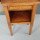 Table de chevet