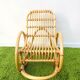 Fauteuil à bascule rotin enfant vintage