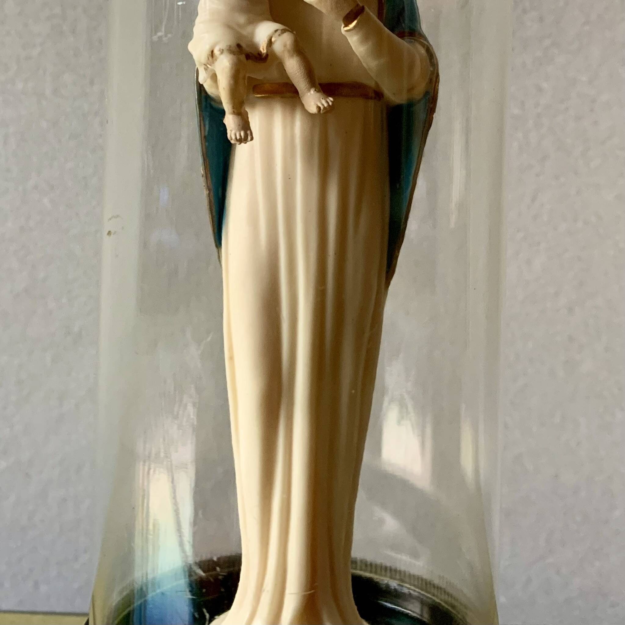 Madonna under bell with Baby Jesus in plastic - Made in Italy - 1960.