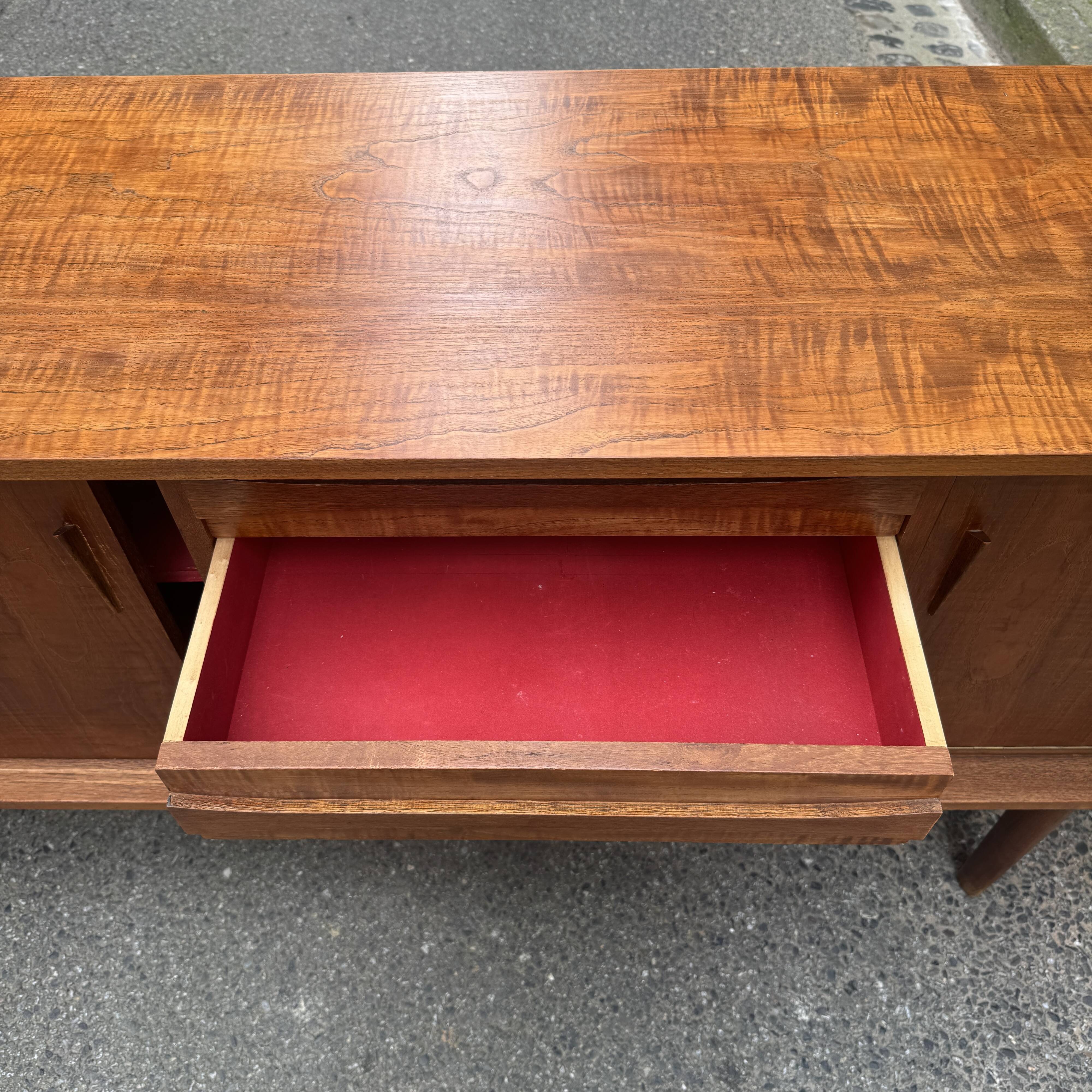 Scandinavian-style enfilade