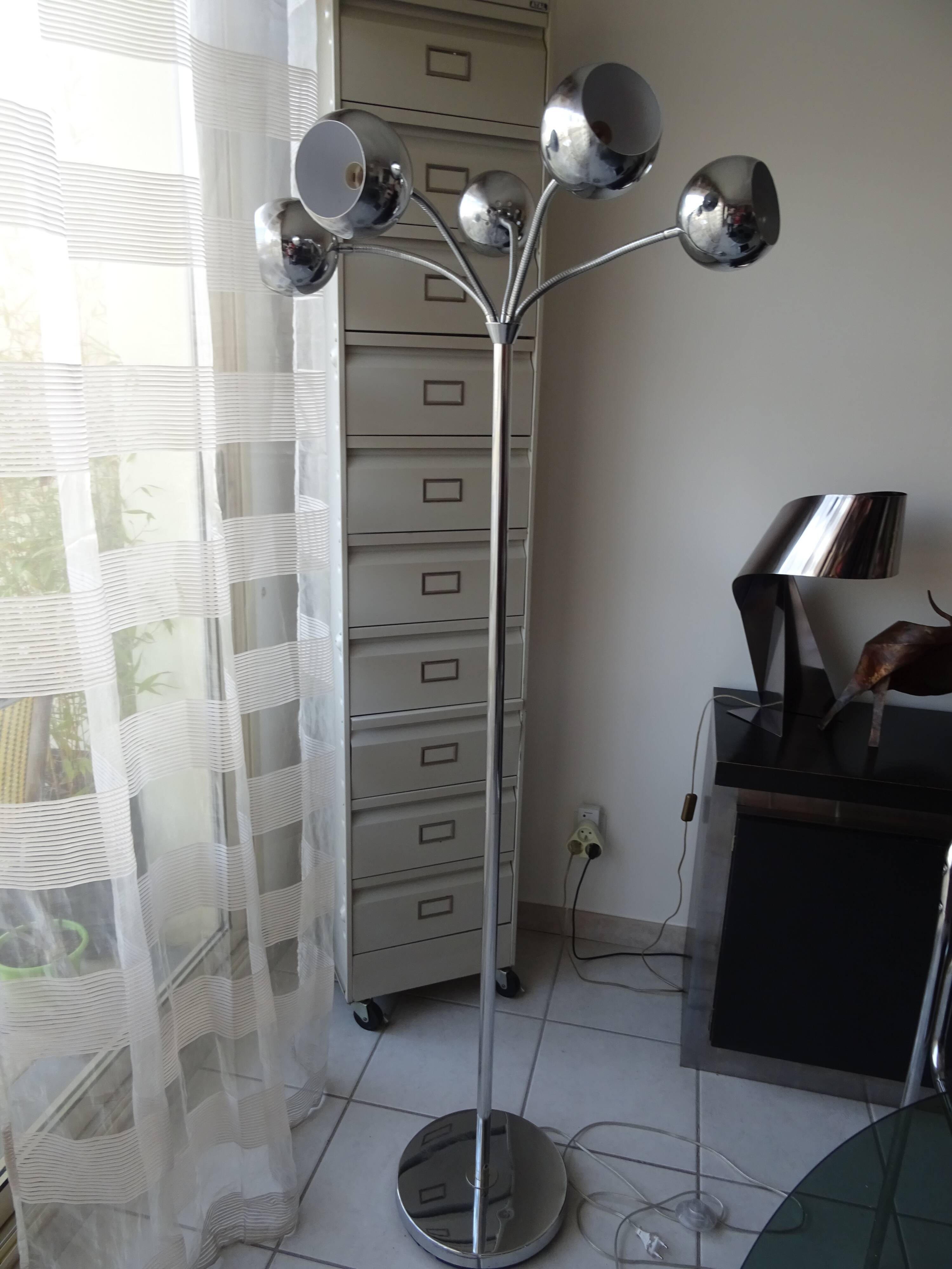 Lampadaire 5 boules orientables métal chromé vintage