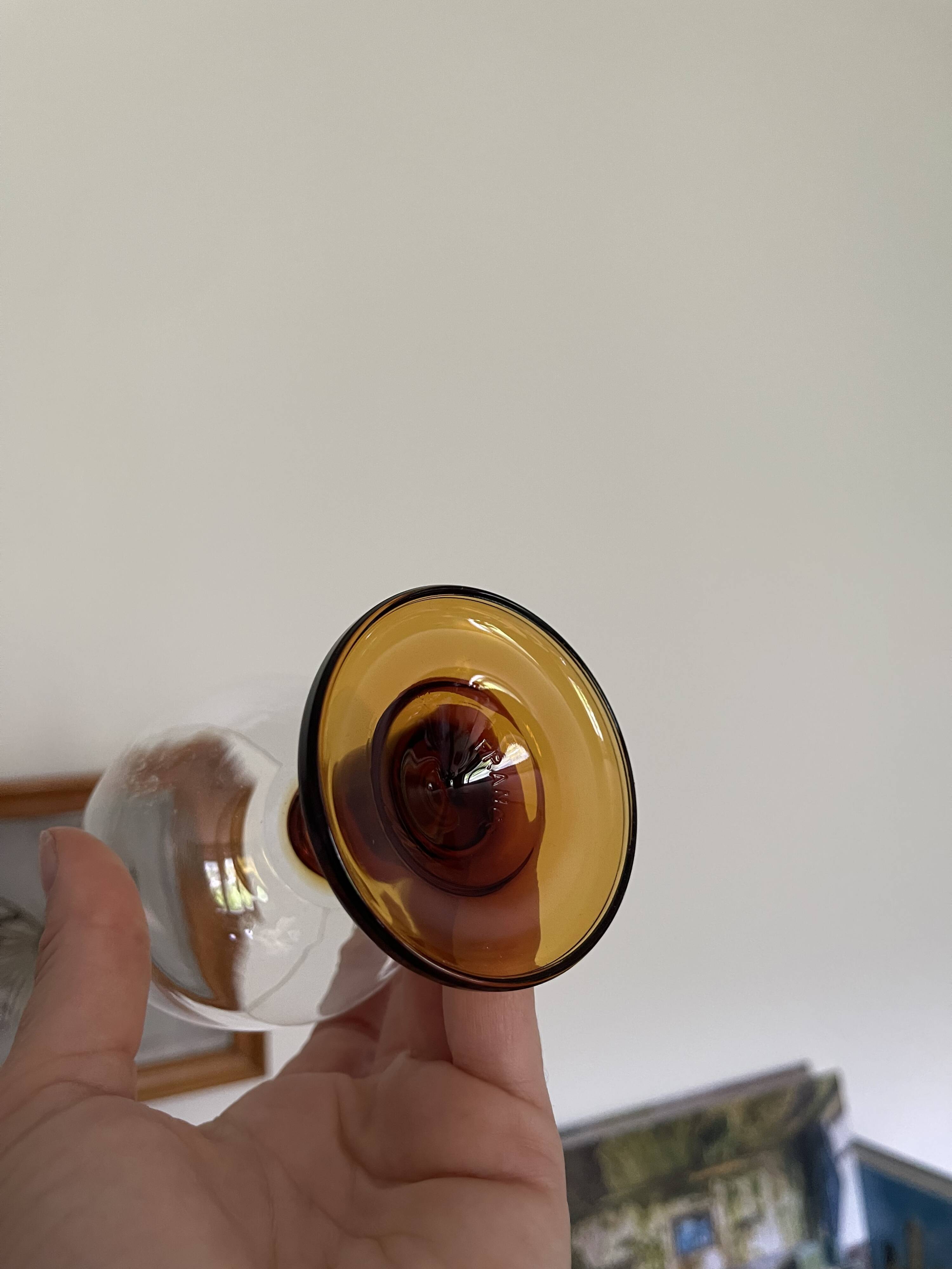 6 verres pieds bloc ambre 70’
