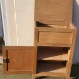 Beautiful piece of furniture from the 1940s with 1 lid + 1 door with key. ponce
