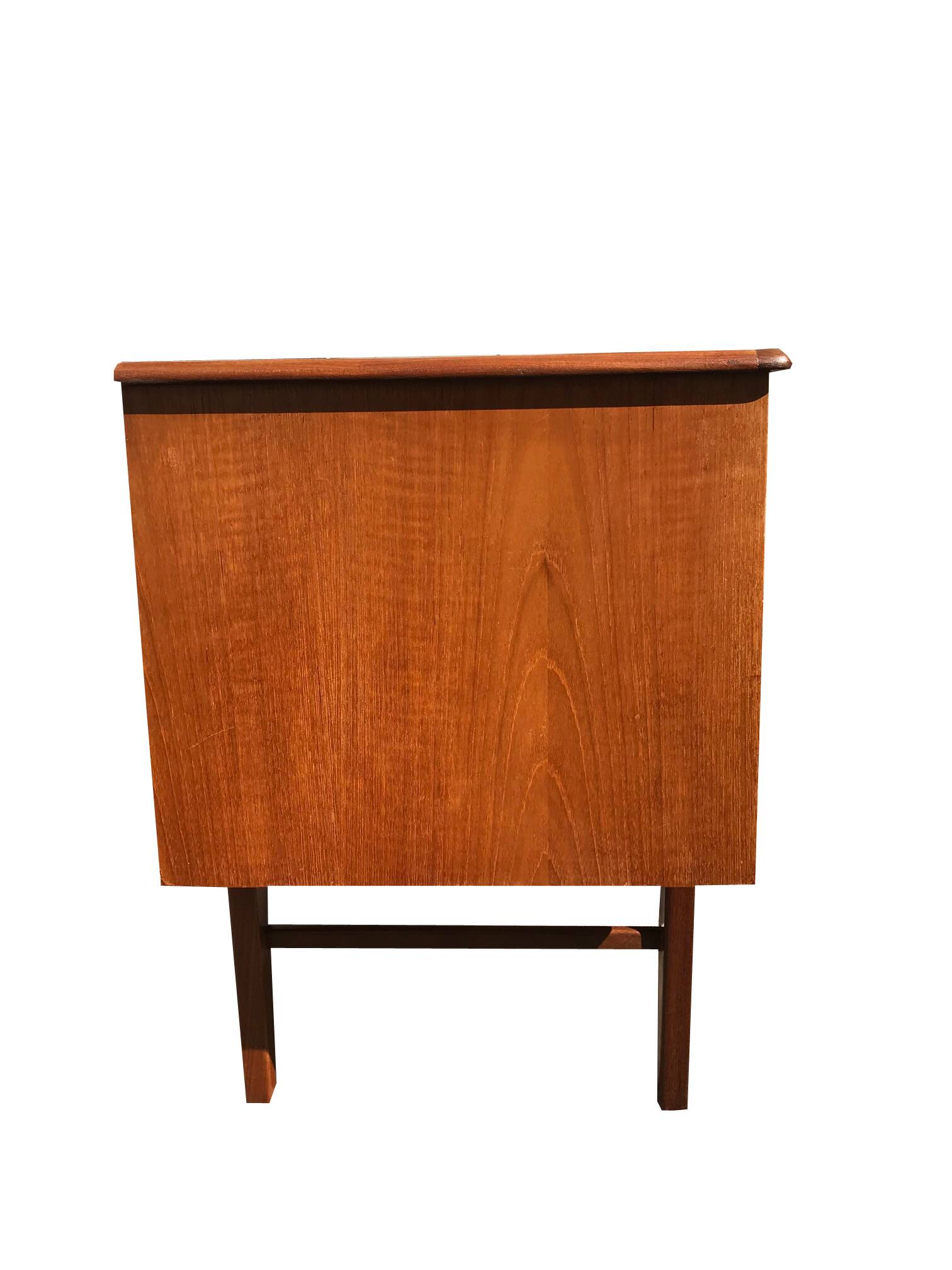 Small English teak sideboard from the 1960s.