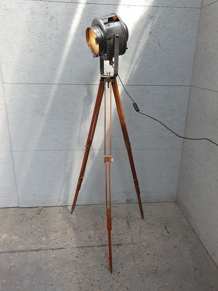 AE Cremer projector on tripod wood