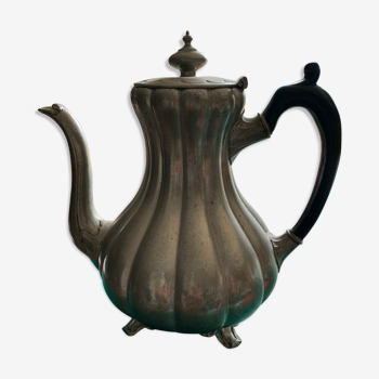 Tin teapot