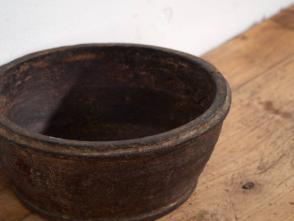 Old bowl in primitive style (c.1900) #33