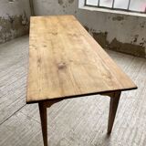 Farmhouse table with spindle legs 2.50m