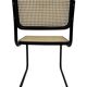 Chaise design Cesca modèle B32 en noir - structure noire