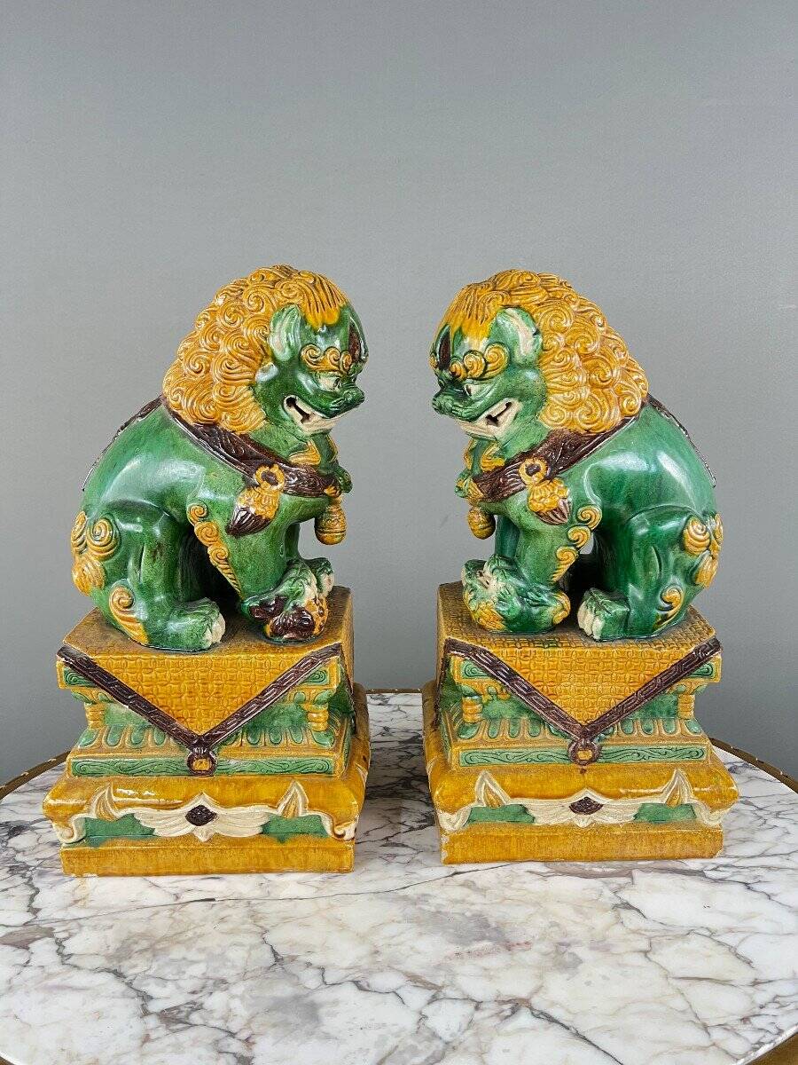 Pair of Guardian Lions in Glazed Ceramic, China, 20th Century