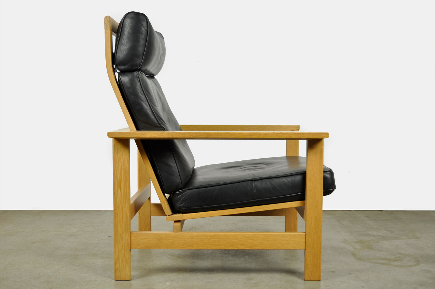Lounge chairs, model 2461, designed by Søren Holst and produced by Frederica Stolefabrik, Denmark