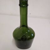 Bouteille en verre soufflé ancienne