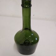 Bouteille en verre soufflé ancienne