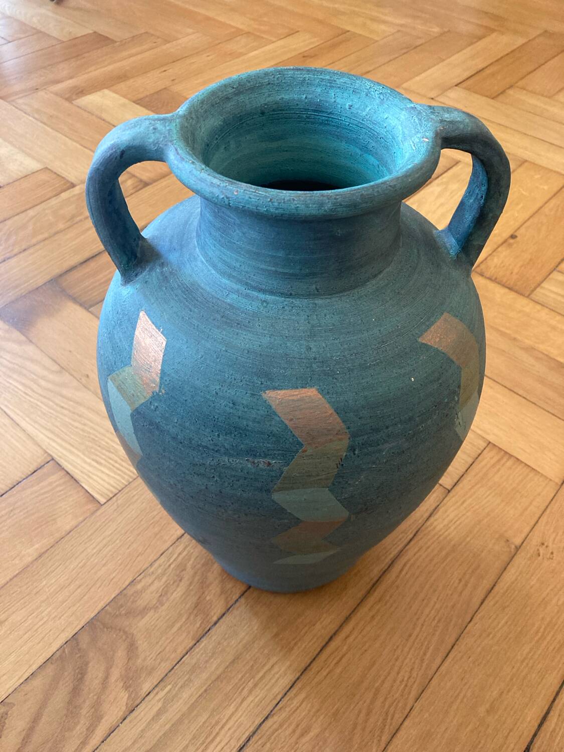 Turquoise terracotta jar