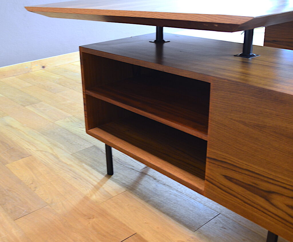 Vintage 1970 corner office