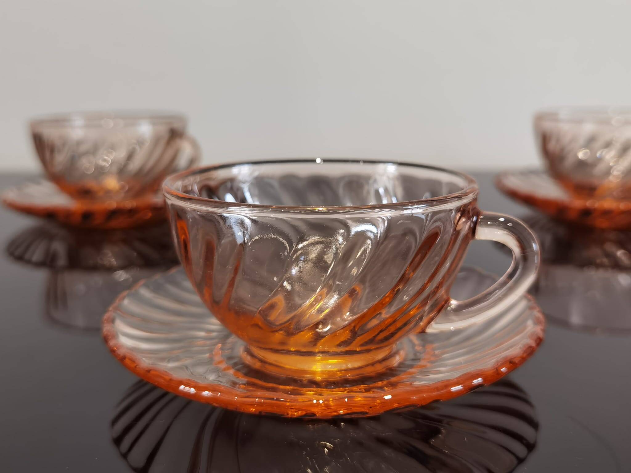 5 Rosaline Arcoroc twisted pink glass cups and saucers