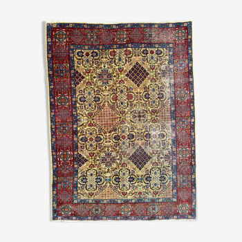 Large ancient Persian carpet Tabriz 240x320 cm