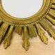 Miroir soleil doré italien années 60 résine