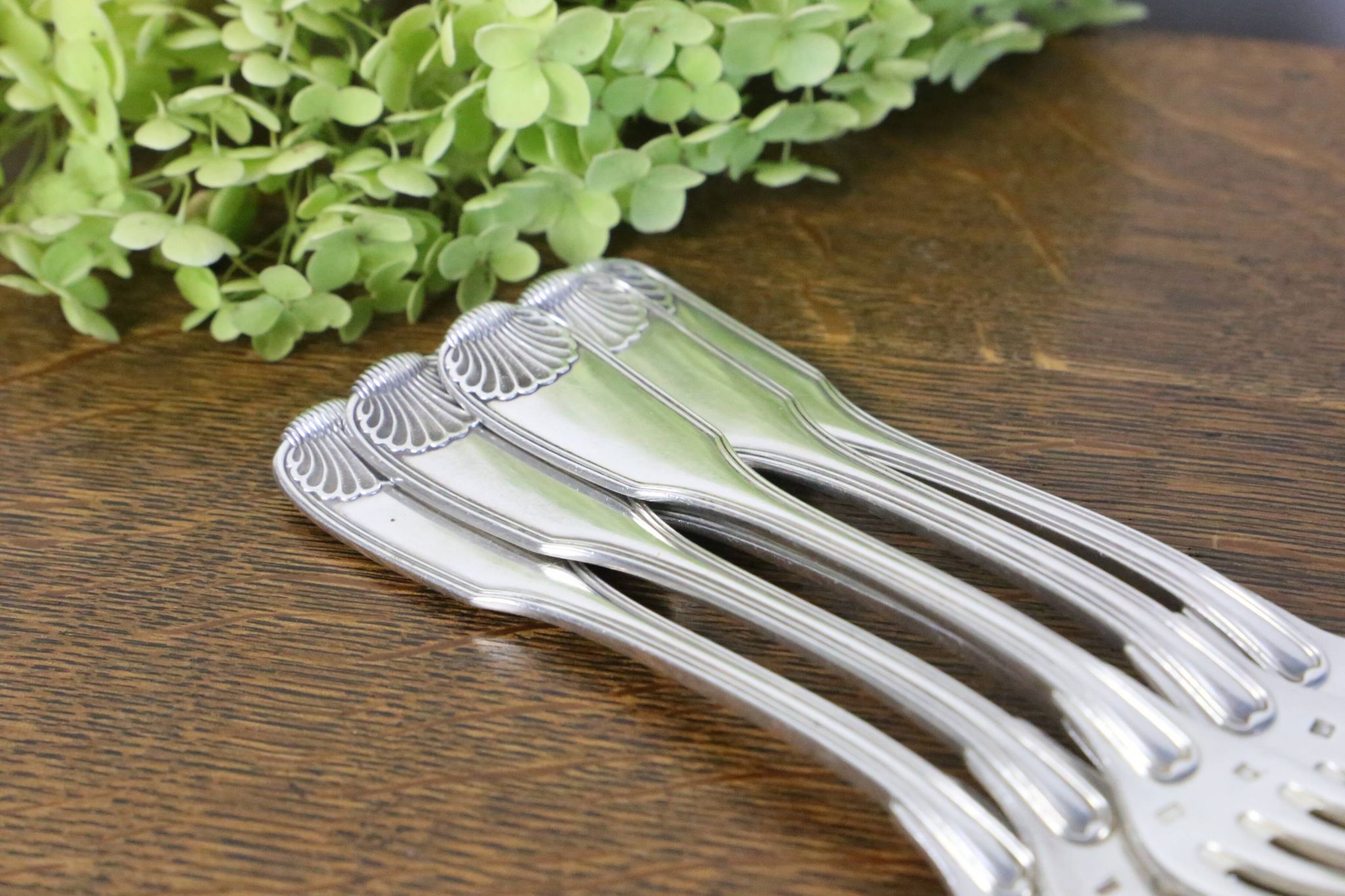 Set of 6 Cailar Bayard dessert forks, Coquille, monogrammed, early 20th century