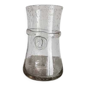 Vase en verre bullé - main