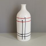 Vase French modernist graphics lines