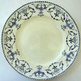 Service of luneville earthenware dishes