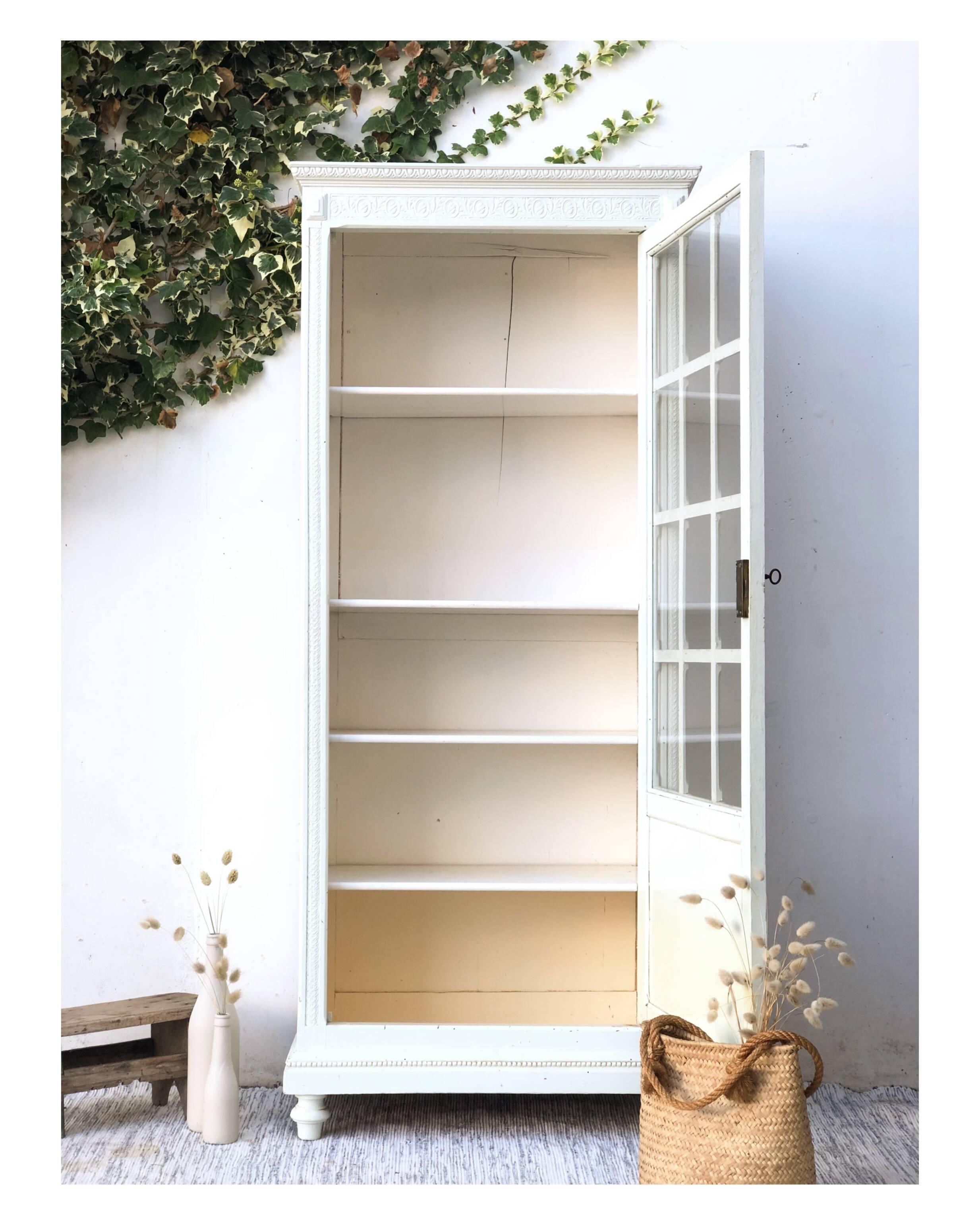 Glass-glazed Parisian wardrobe