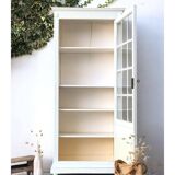 Glass-glazed Parisian wardrobe