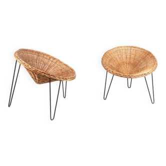 Pair of wicker "basket" armchairs