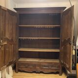 Lorraine wardrobe