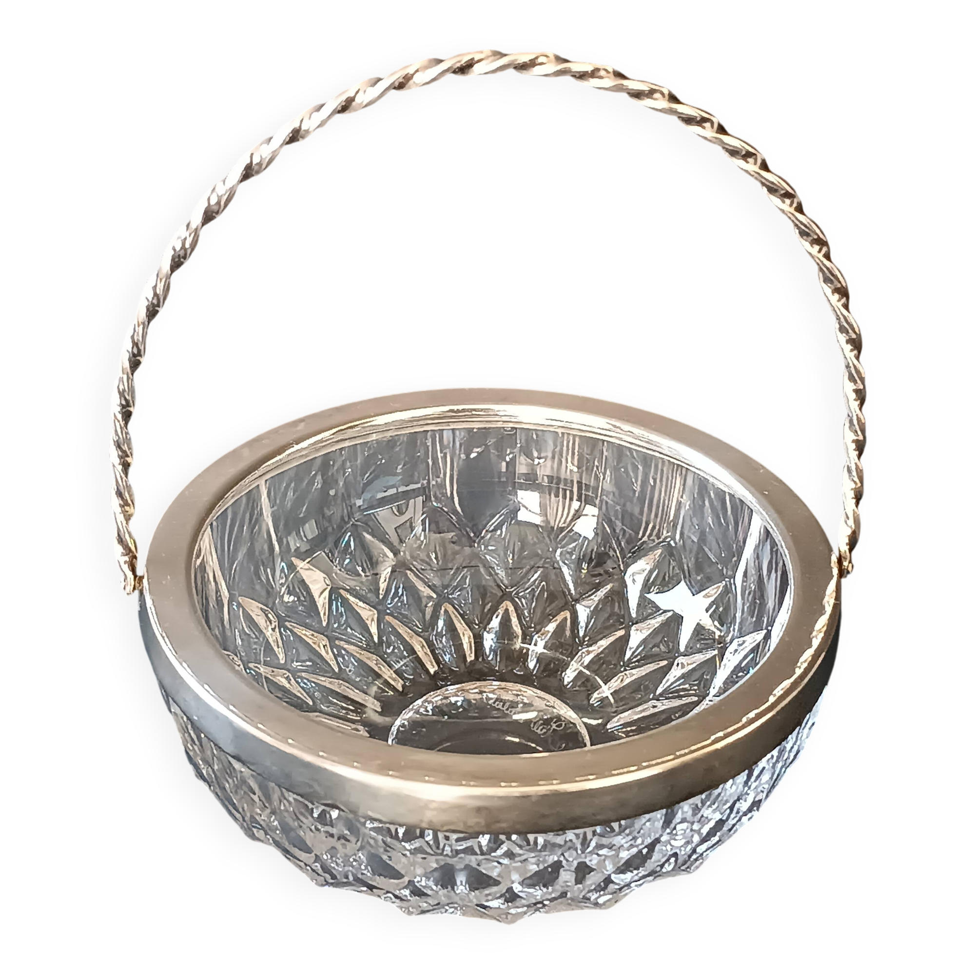 Cut crystal bowl, silver-plated metal mount, Val Saint Lambert
