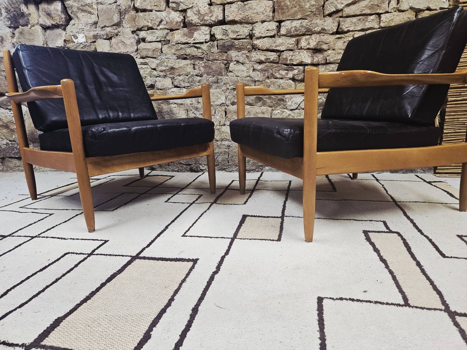 Paire de faureuil Scandinave cuir 1970"