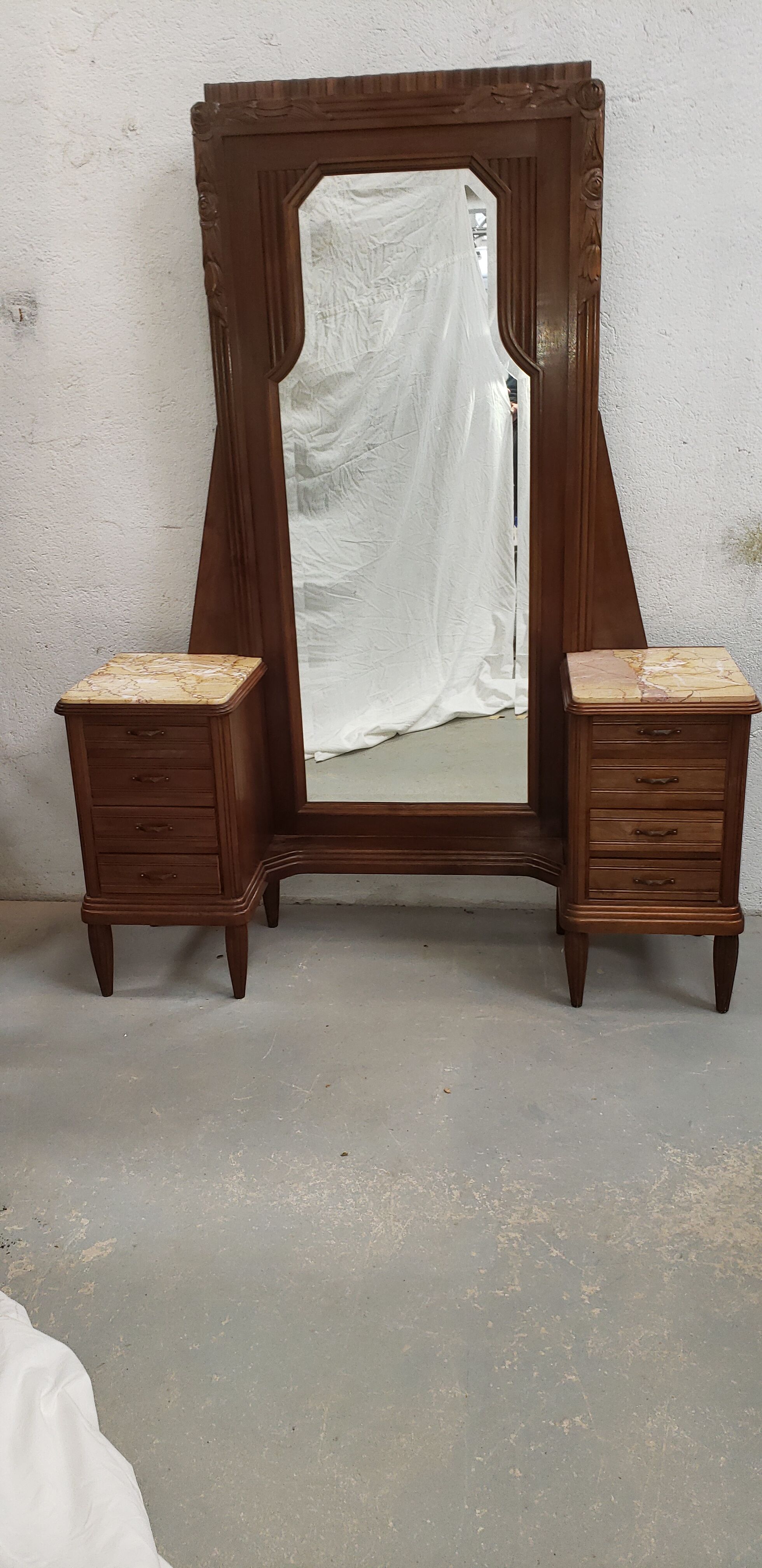 Psychedelic hairdresser art deco solid wood