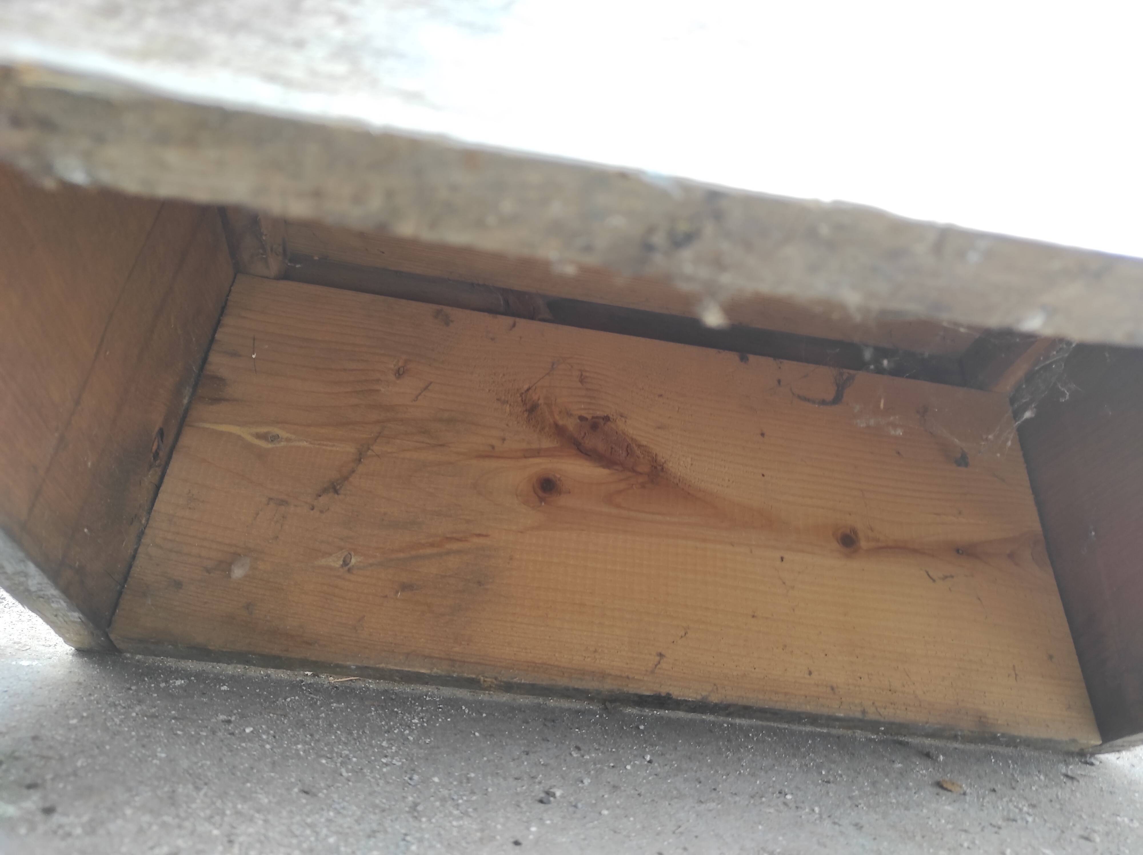 Vintage wooden wooden cabinet 1 door