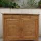 Buffet Art Déco en bois naturel, charme authentique.