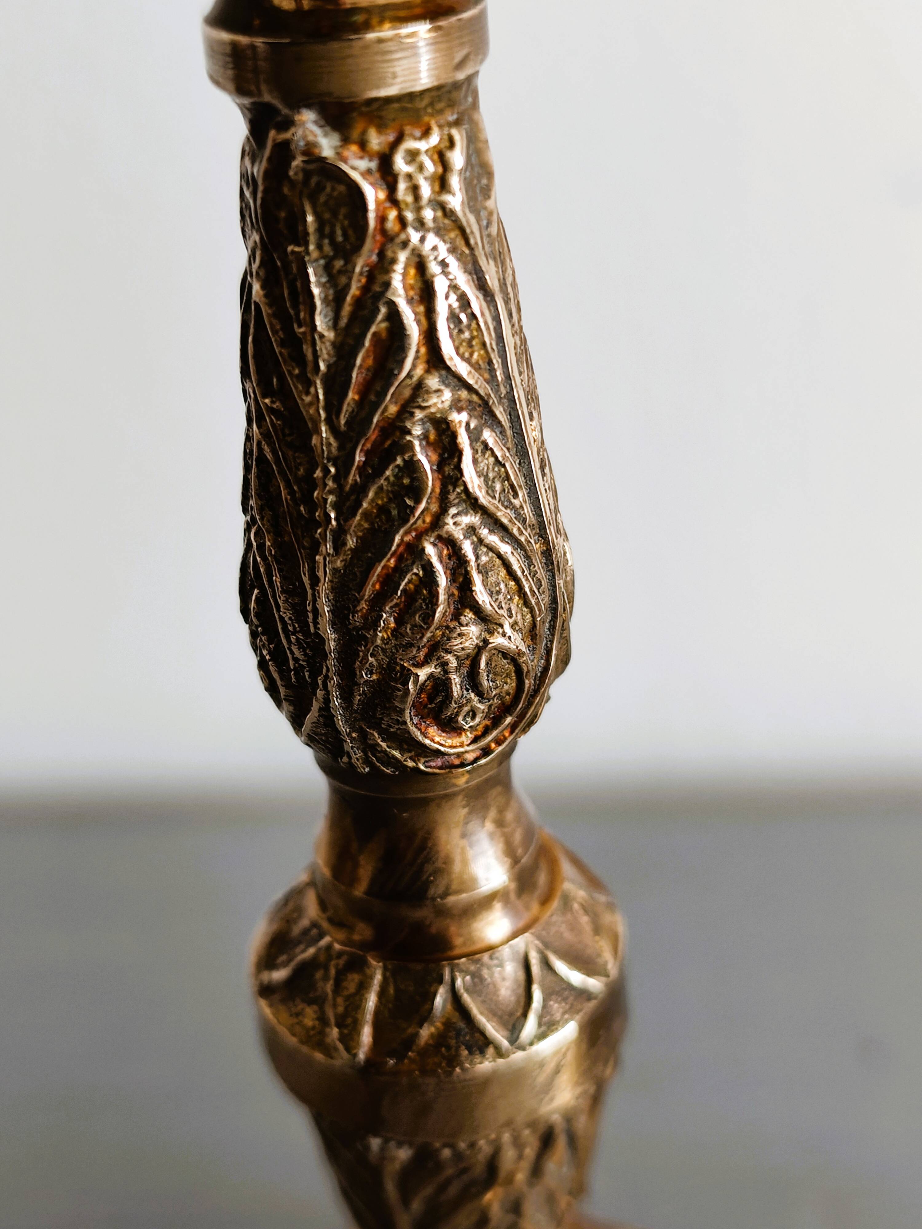 Art Deco lamp with a bronze base