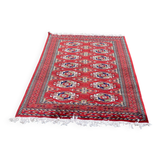Handwoven Pakistani Persian rug in burgundy wool 120x190.