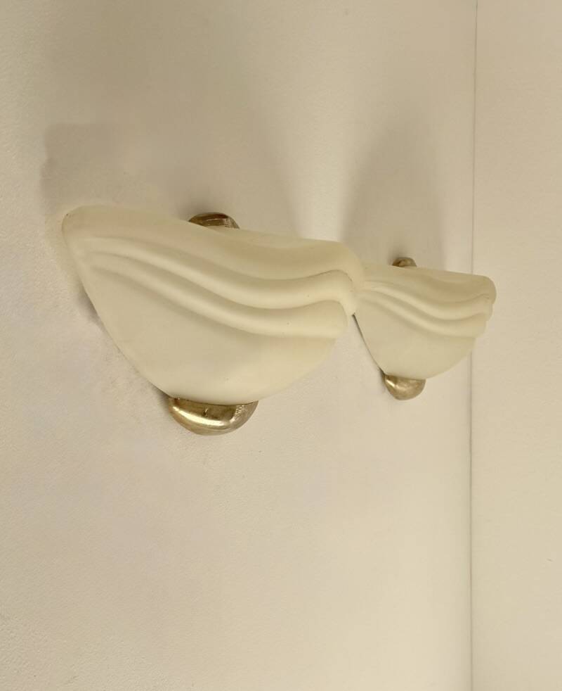 Pair of vintage wall lights in brass and frosted glass, Italy, 1970.