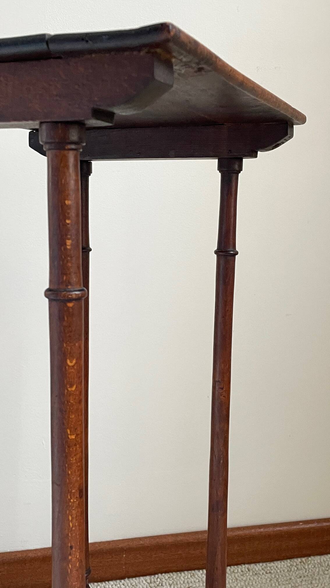 NIGHTSTAND Antique Turned Wood