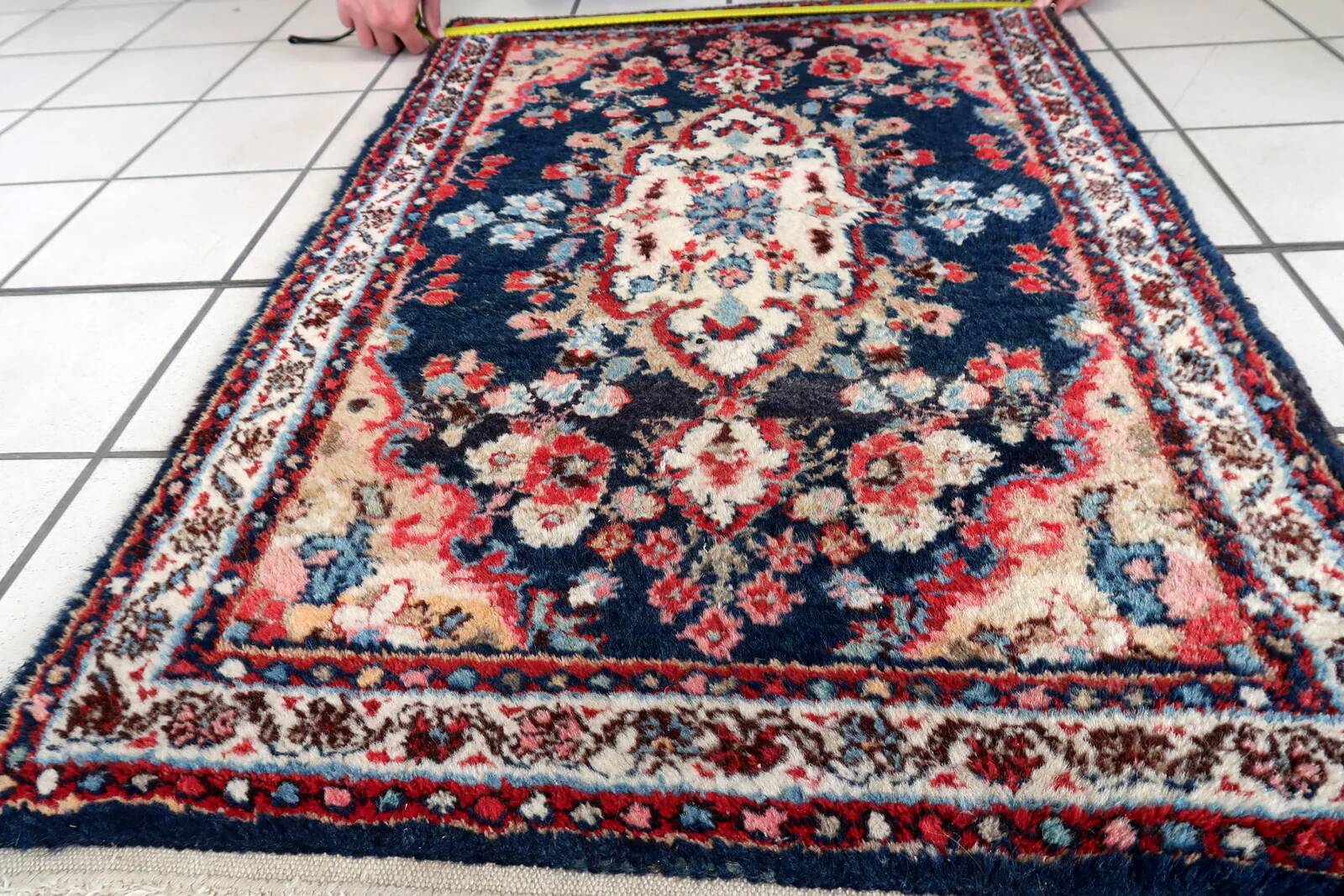 Handmade antique Persian Hamadan rug 71cm x 106cm, 1920s