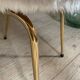 Chaise cocktail vintage moumoute blanche