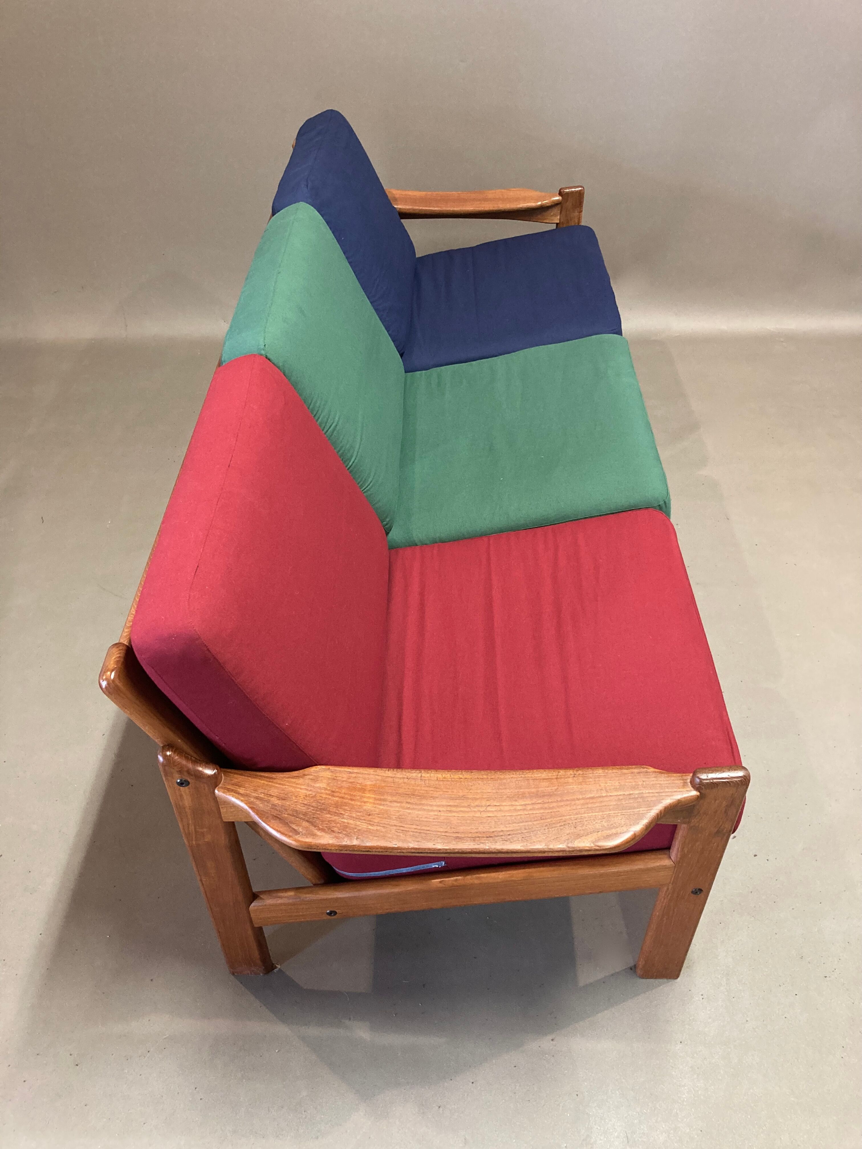 Sofa 3 places Scandinavian design colors 1950